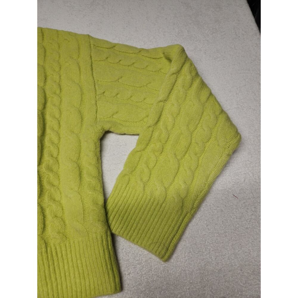 Cable Knit Crewneck Sweater in Lime Green A100 - Picture 6 of 11